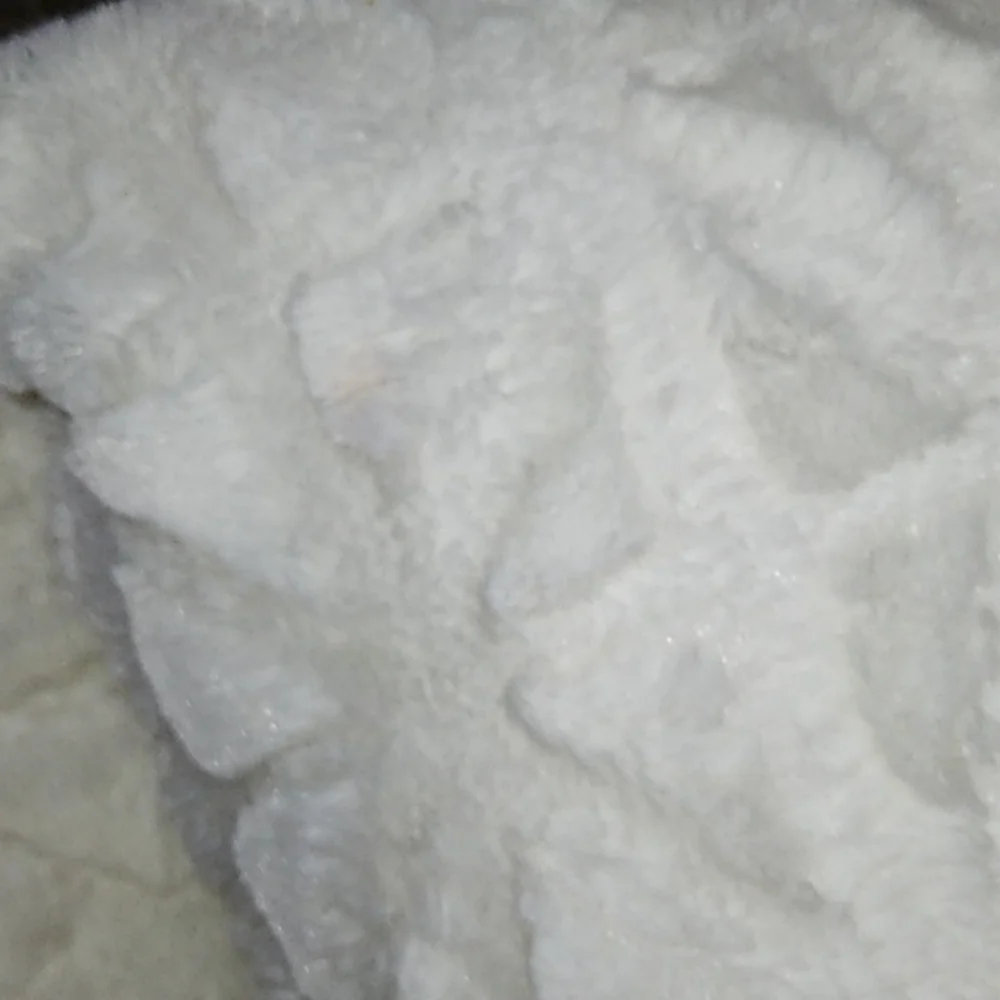 - Set of 2 pillows 16 by 16